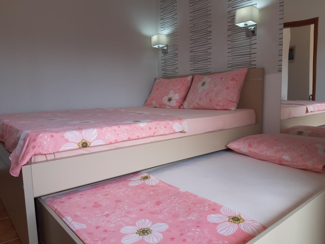 image 0 02 05 9ba0155d86b9943dab9adda83e4c84254ac734613cc20c2f3f8fb870c858af43 V