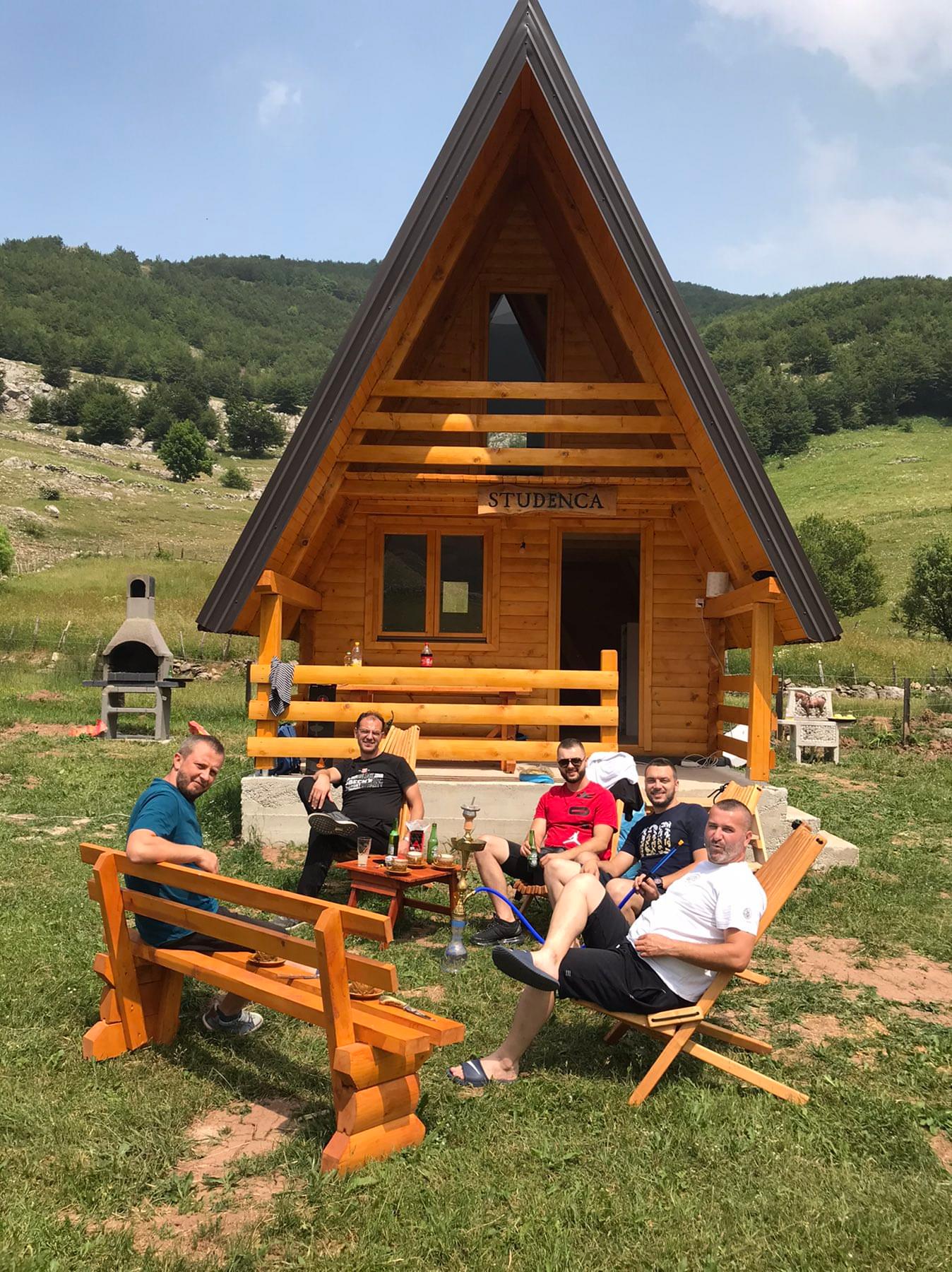 IMG 385dc8f8d37236d95207507d7b60d4b6 V