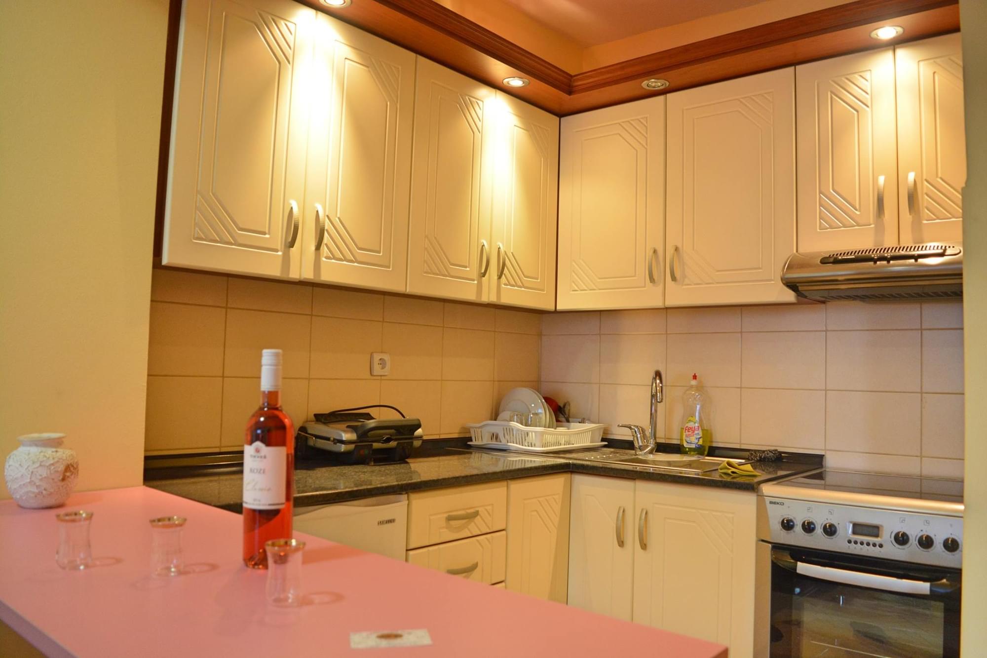 29472175 1550146785107298 1465853350074384384 o