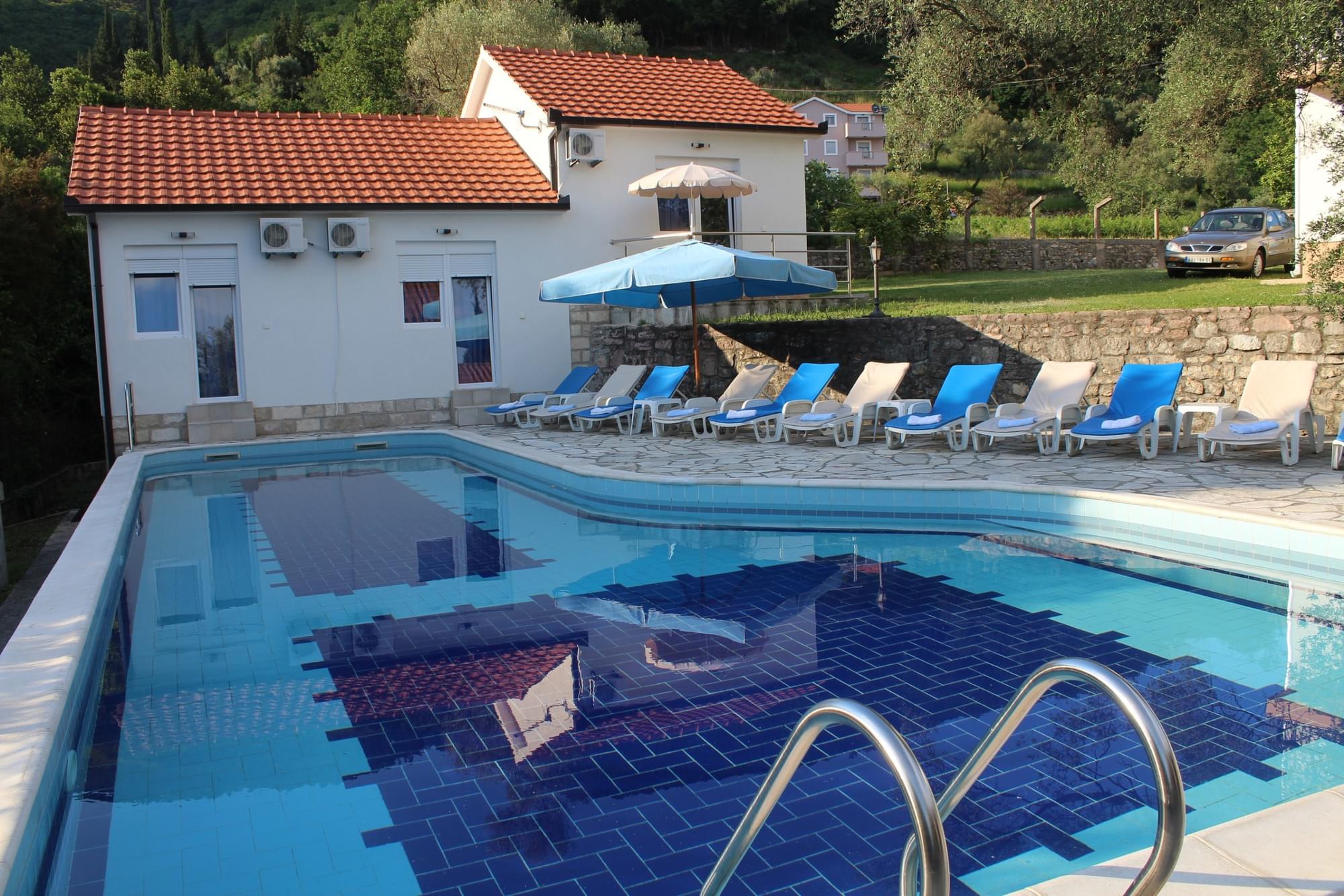 IMG 3159 Copy scaled