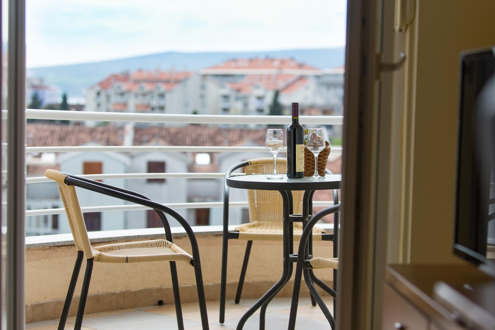 D60 1792 1 resized 20200512 010559837