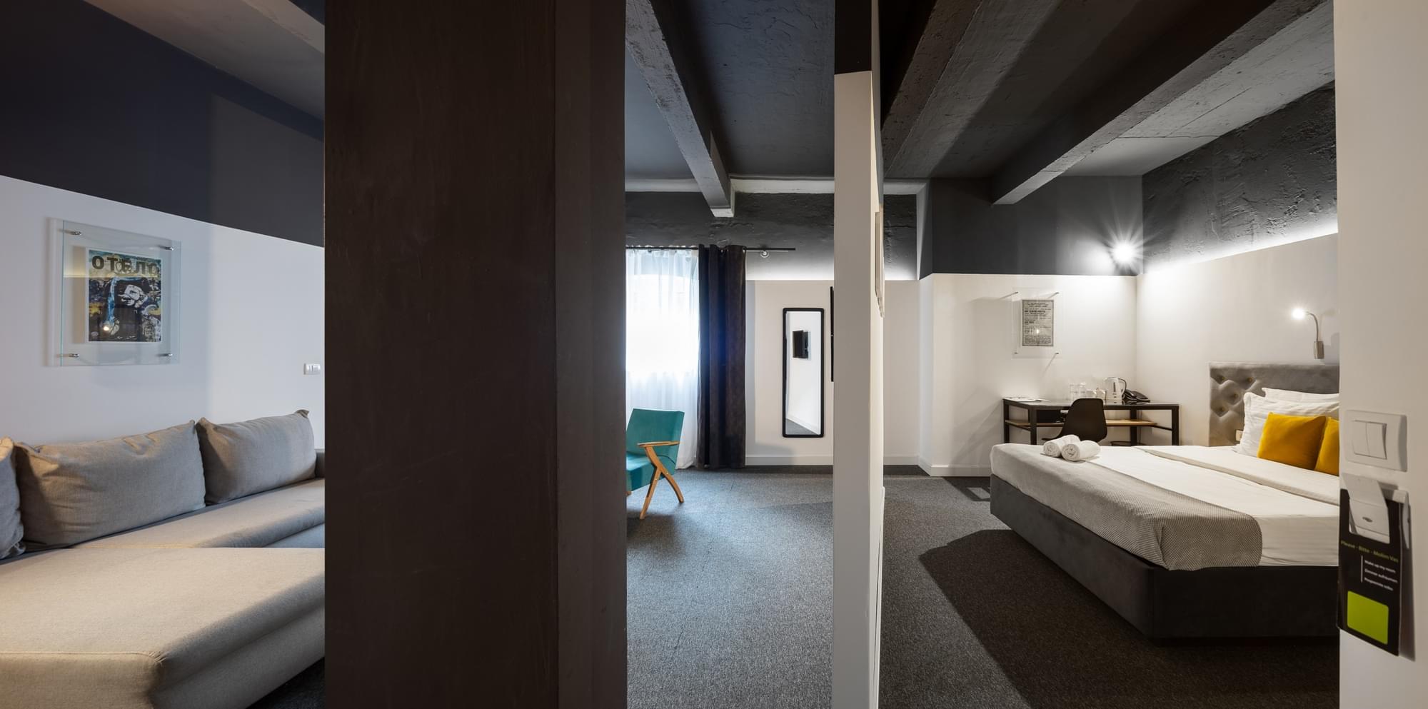 deluxe triple room 1 scaled