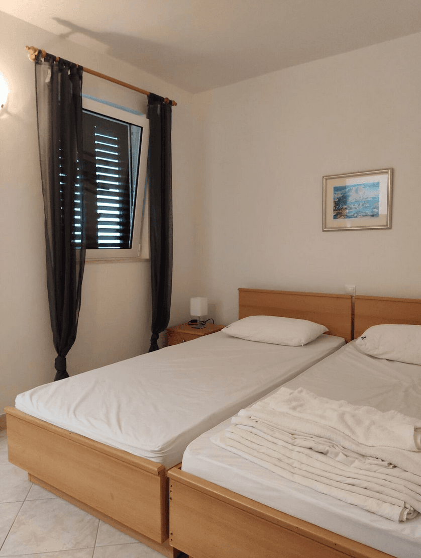 Screenshot 2026 03 18 at 14 48 57 Beach apartment F2 with pool in Lumbarda Korcula Serviced apartments for Rent in Lumbarda Dubrovacko neretvanska zupanija Croatia Airbnb