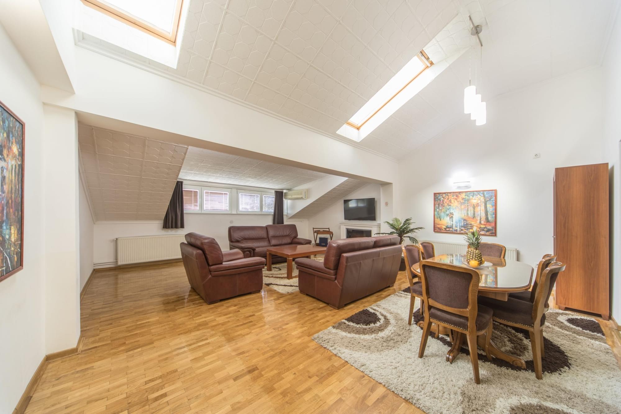 q292A1097 HDR min scaled