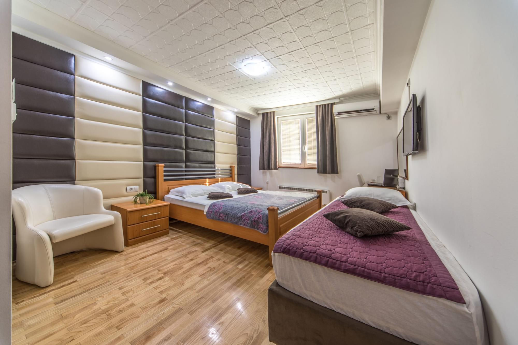 292A1154 HDR min scaled