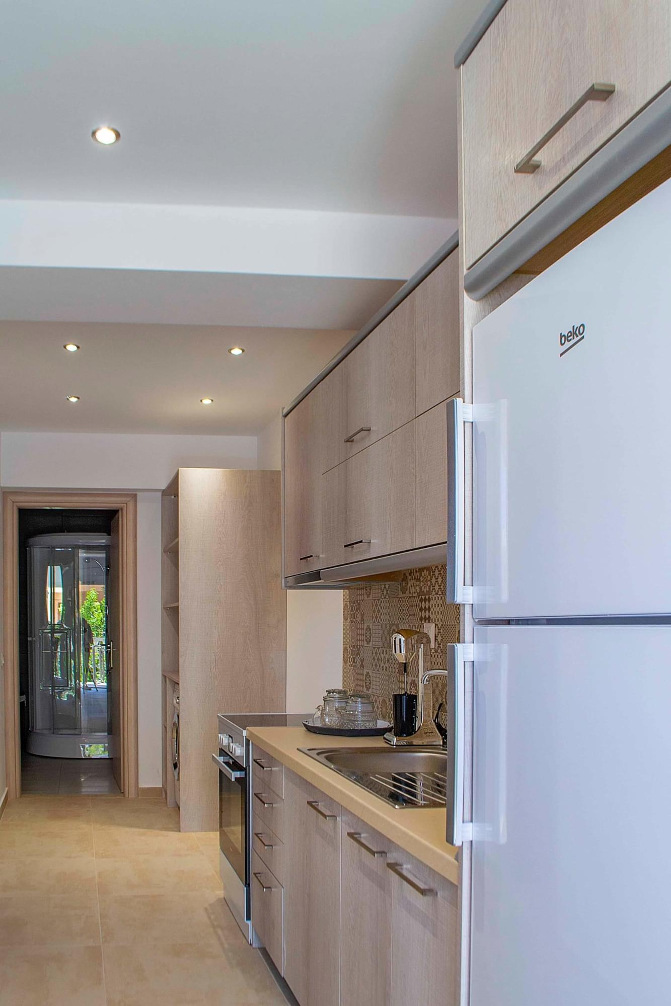 MINI SUITE 12 scaled