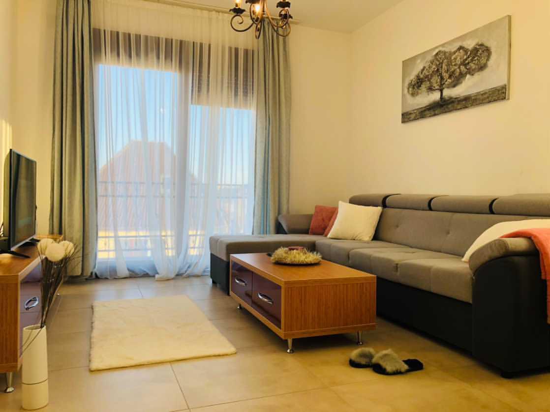 570BF04B 3A80 4B31 85A3 E1463E4DB4CB