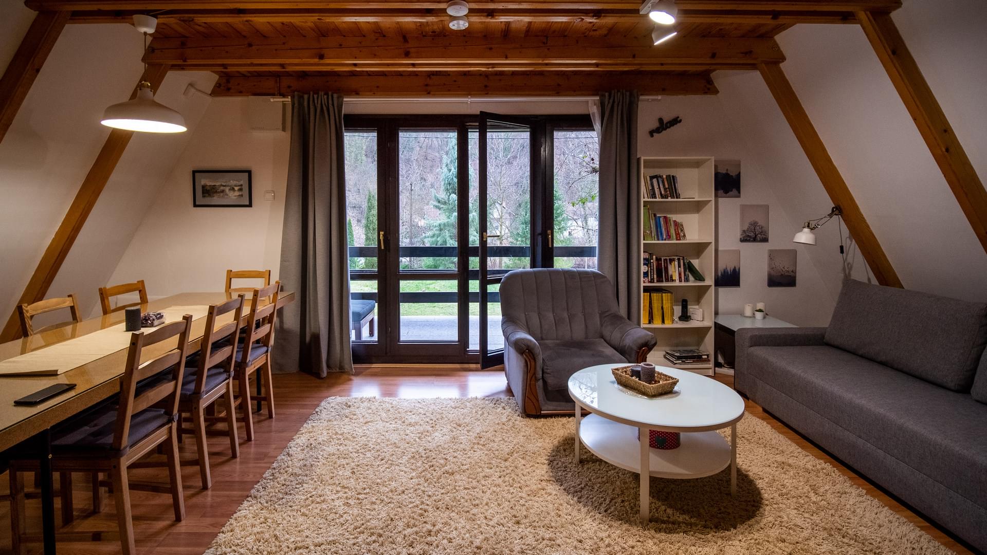 Planinska kuca na dan ZVUK TISINE 11