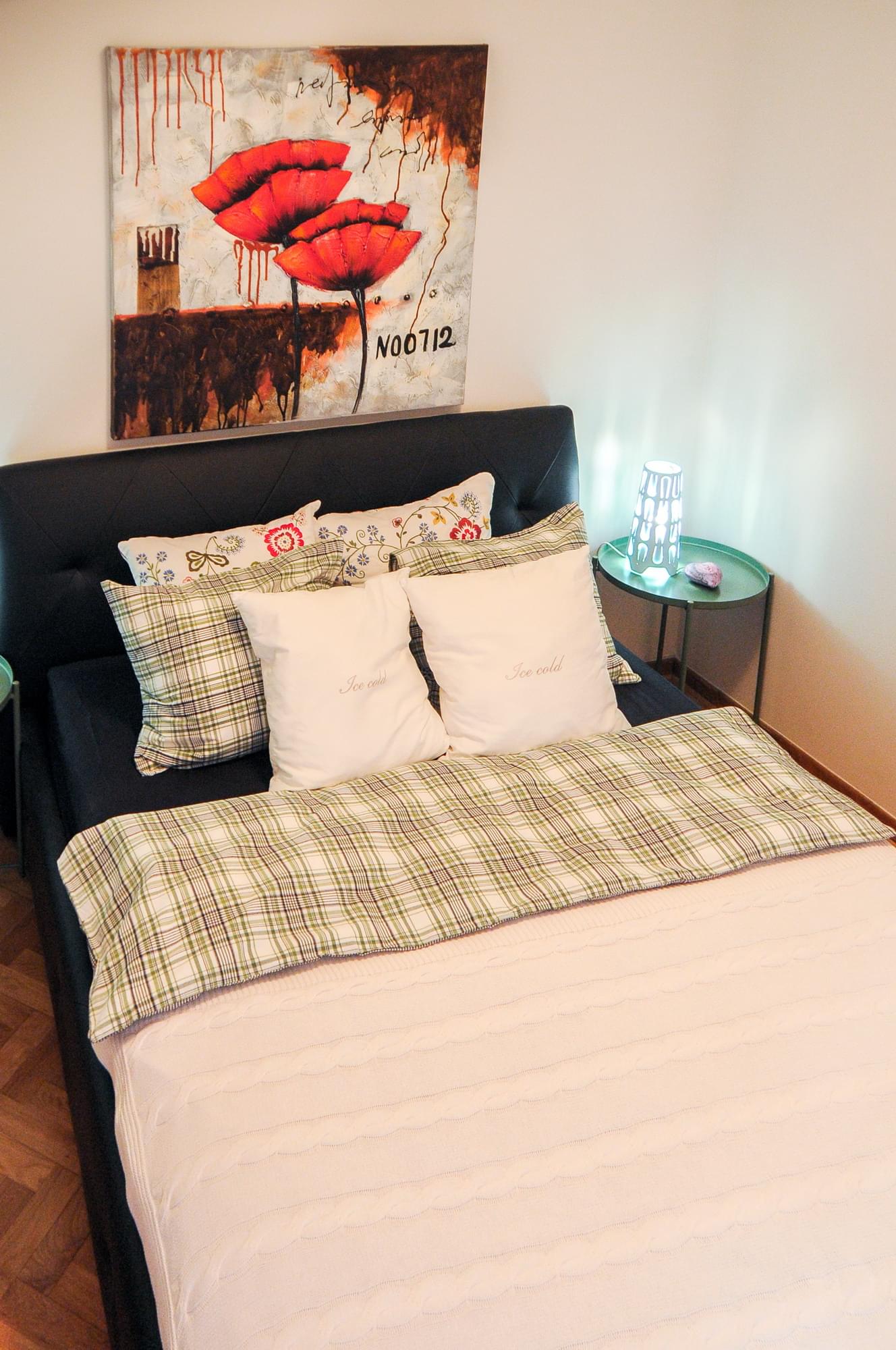 BCE5E97E 2FA2 4CE2 BFB2 C41CB4FF97C0